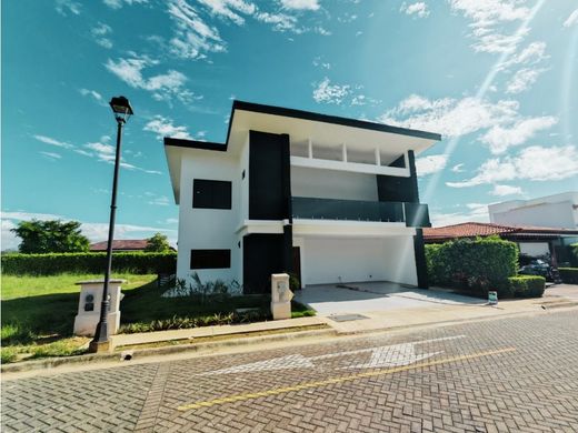 Casa de luxo - Liberia, Provincia de Guanacaste