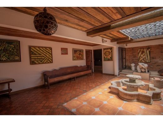 Luxus-Haus in Escazú, Provincia de San José