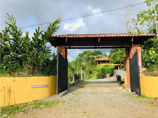 Casa de campo - Turrialba, Provincia de Cartago