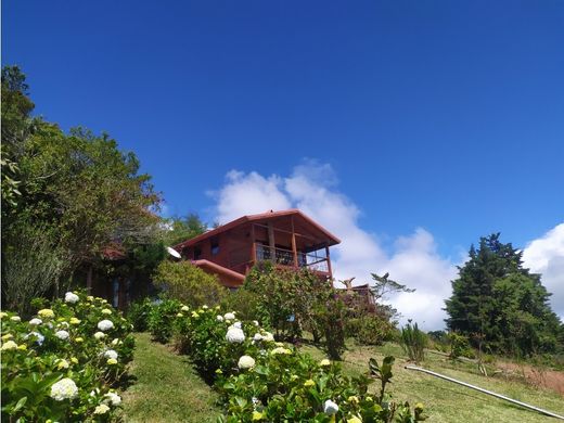 Country House in Poás, Provincia de Alajuela