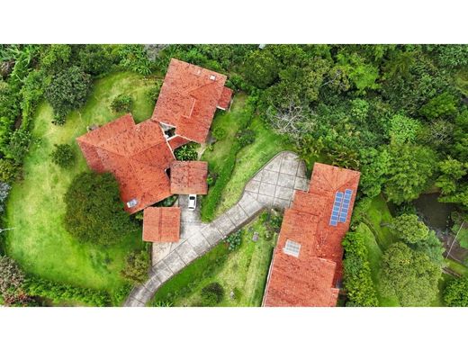 Casa di lusso a Escazú, Provincia de San José