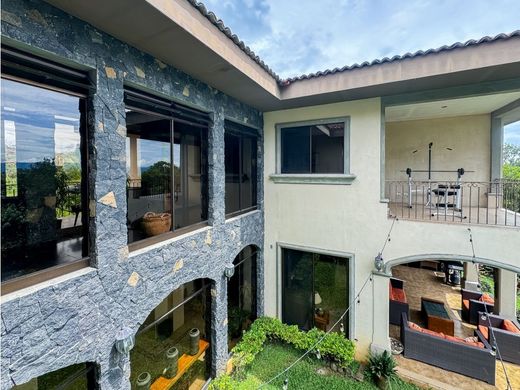 Casa di lusso a Alajuela, Cantón de Alajuela