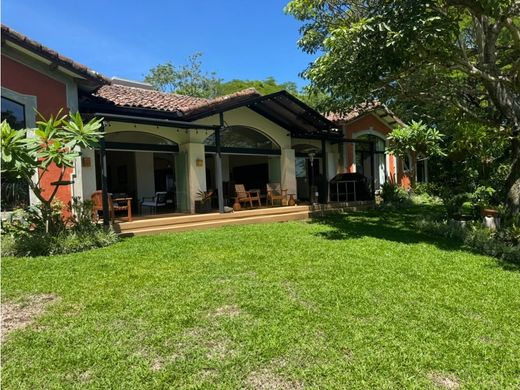 Luxury home in Santa Ana, Provincia de San José