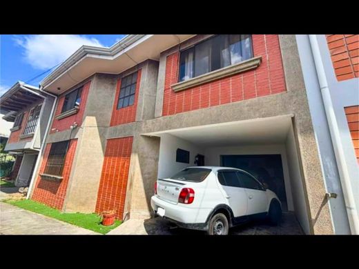 Luxury home in San José, Cantón de San José