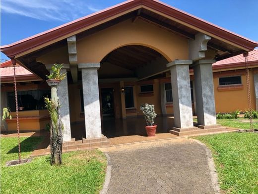 Boerderij in Alajuela, Cantón de Alajuela