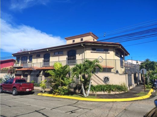 Luxe woning in Santo Domingo, Provincia de Heredia