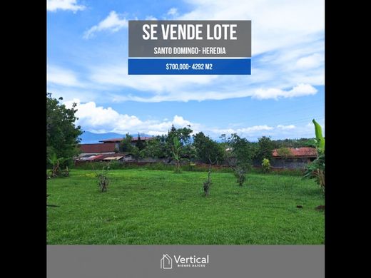 Terreno a Santo Domingo, Provincia de Heredia