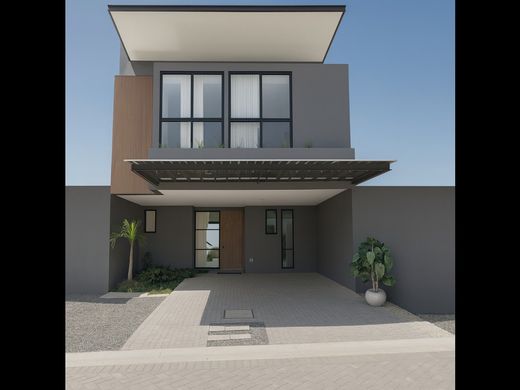 Luxury home in Escazú, Provincia de San José