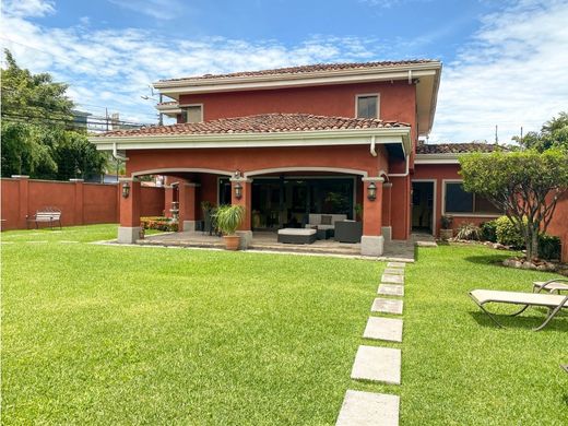 豪宅  Santa Ana, Provincia de San José