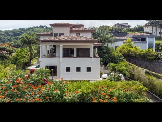 Luxury home in Santa Ana, Provincia de San José