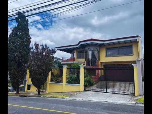 Luxus-Haus in Curridabat, Provincia de San José