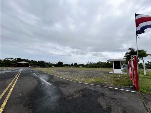 ﻓﻴﻼ ﻓﻲ Aguas Zarcas, San Carlos