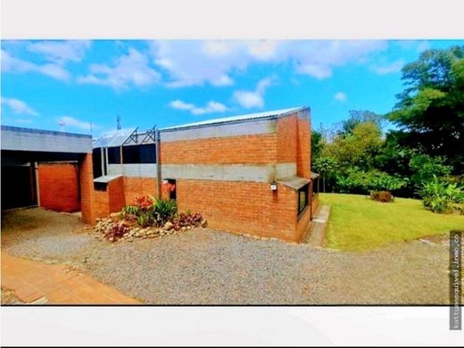 Casa di lusso a Escazú, Provincia de San José