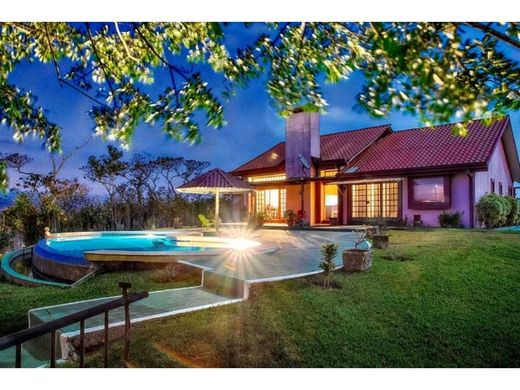 Casa de campo en San Ramón, Provincia de Alajuela
