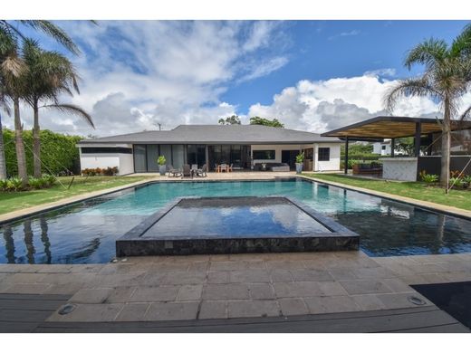 Casa di lusso a Santa Ana, Provincia de San José