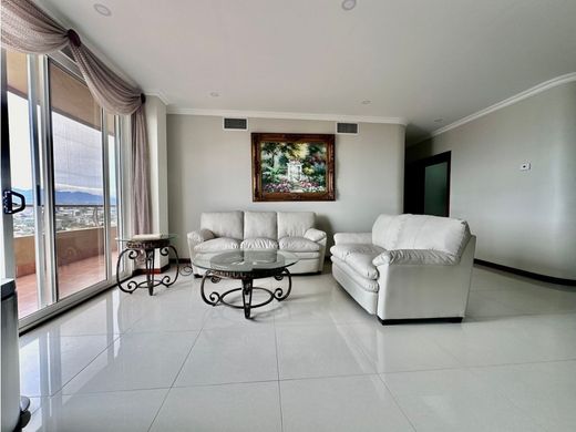 Apartment in Escazú, Provincia de San José