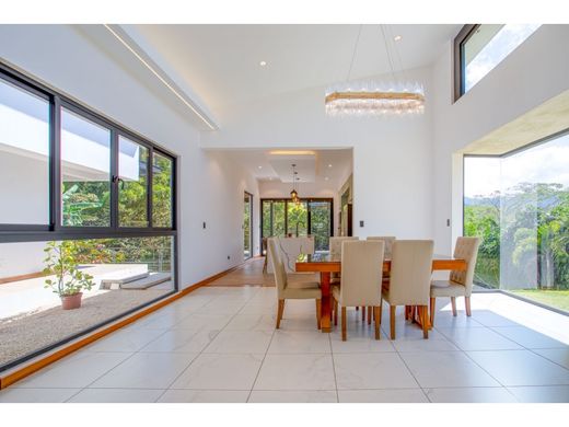 豪宅  San Ramón, Provincia de Alajuela