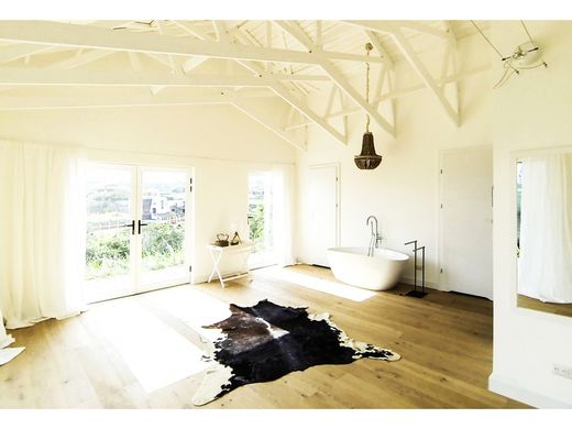 Luxury home in San Josecito, San Isidro