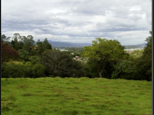 Grundstück in Escazú, Provincia de San José
