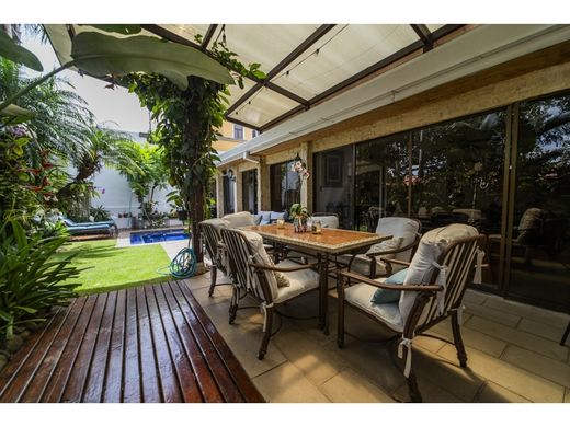 Casa di lusso a Escazú, Provincia de San José