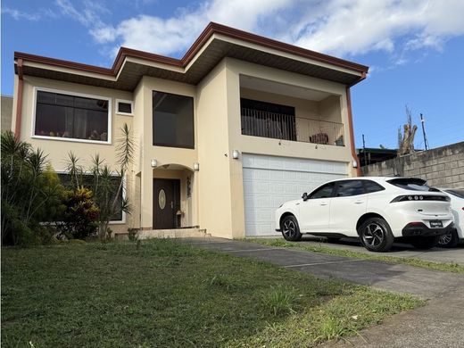 Maison de luxe à Santo Domingo, Provincia de Heredia