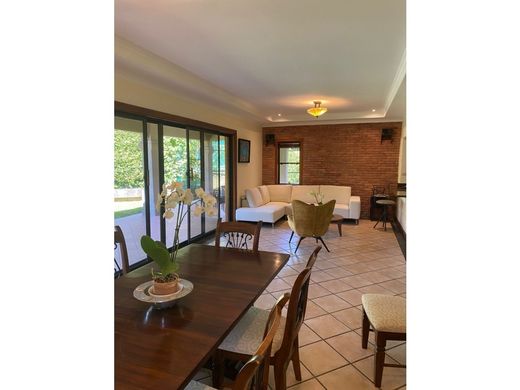 Santa Ana, Provincia de San Joséの高級住宅