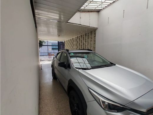 Albergo a San José, Cantón de San José