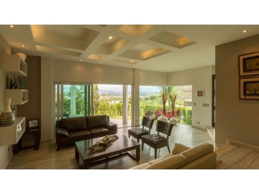 Casa di lusso a Escazú, Provincia de San José