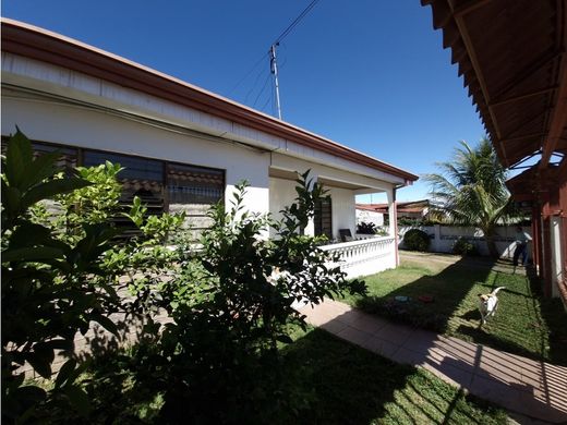 Köy evi Santa Ana, Provincia de San José