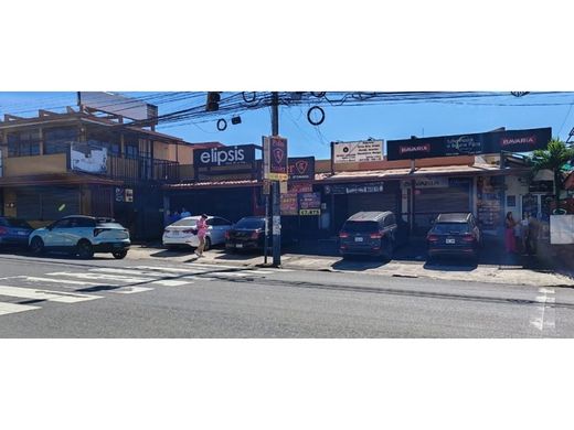 Residential complexes in Heredia, Cantón de Heredia