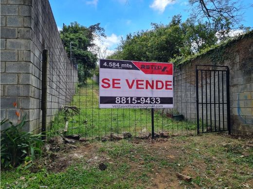 토지 / Escazú, Provincia de San José