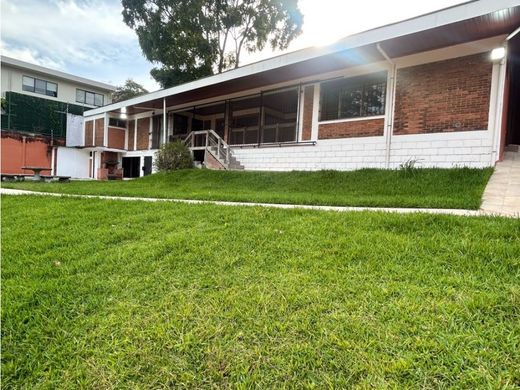 Lüks ev Escazú, Provincia de San José