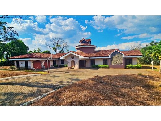 Landhuis in Naranjo, Provincia de Alajuela