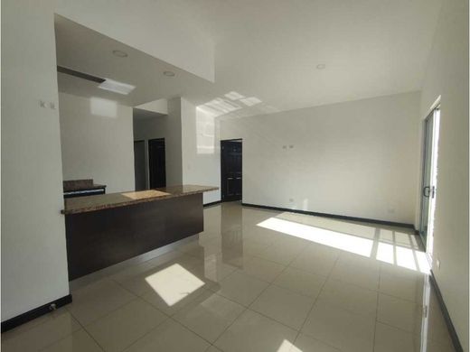 Piso / Apartamento en Alajuela, Cantón de Alajuela