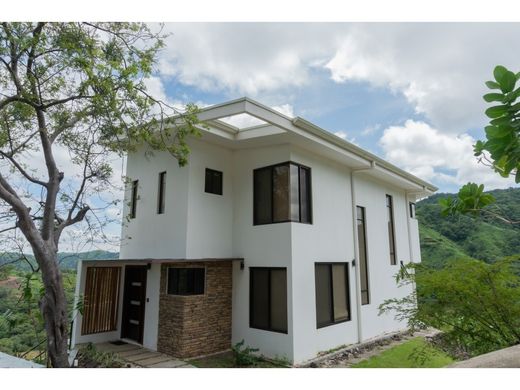 Casa de lujo en Carrillo, Hojancha