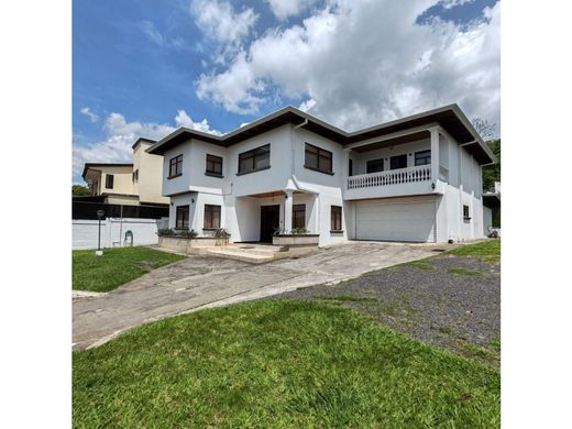 Maison de luxe à Santa Ana, Provincia de San José