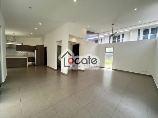 Жилой комплекс, Santa Ana, Provincia de San José