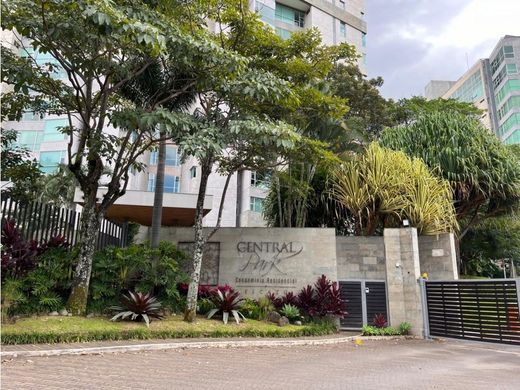 Apartment / Etagenwohnung in Escazú, Provincia de San José