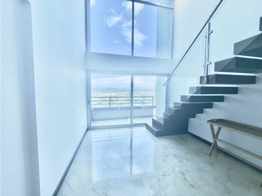 Appartamento a Yoses, Montes de Oca