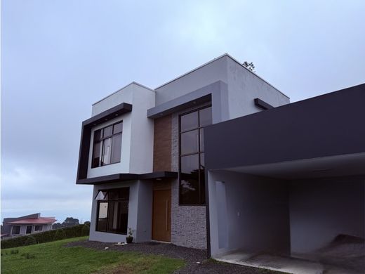 ‏בתי יוקרה ב  San Rafael, Provincia de Heredia