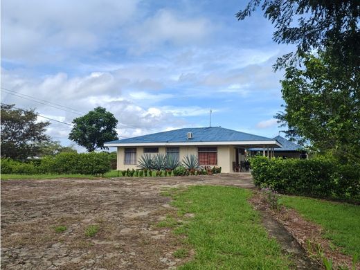 منزل ريفي ﻓﻲ Liberia, Provincia de Guanacaste