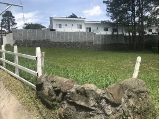 토지 / Escazú, Provincia de San José