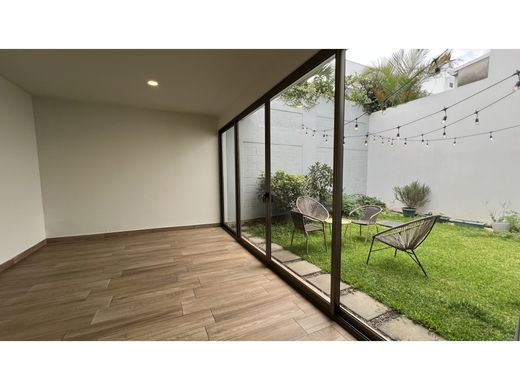 Maison de luxe à Escazú, Provincia de San José