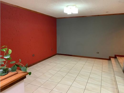 Luxury home in San José, Cantón de San José