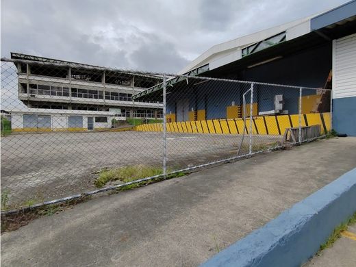 Complexes résidentiels à Pavas, Cantón de San José