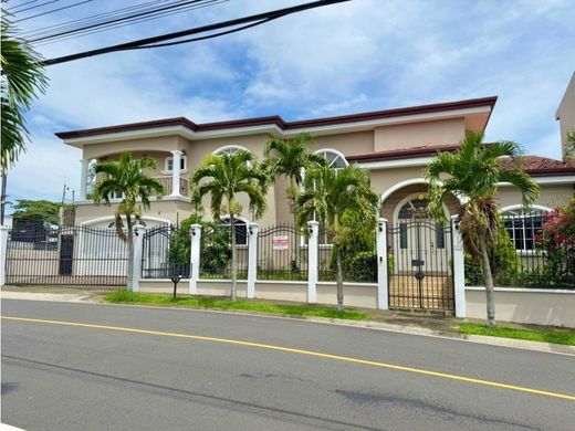 Luxury home in Asunción, Cantón de Limón