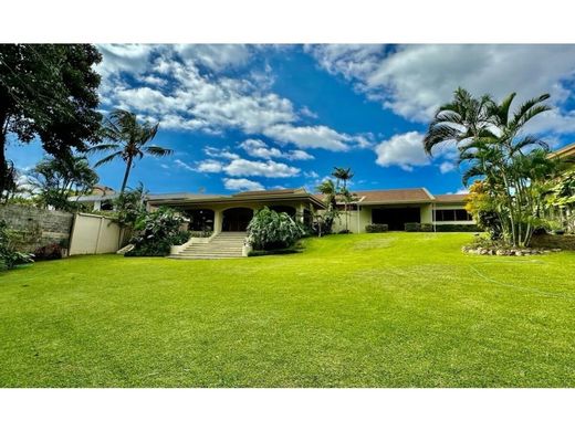Luxury home in Escazú, Provincia de San José
