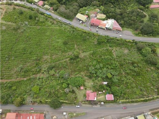 Grond in Naranjo, Provincia de Alajuela