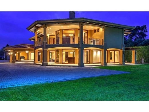 Luxury home in San Josecito, San Isidro
