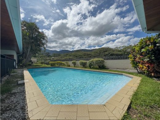 Casa di lusso a Escazú, Provincia de San José